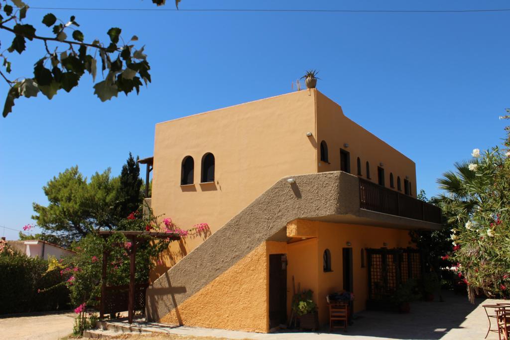 Dionisis Apartments Kounopetra Dış mekan fotoğraf
